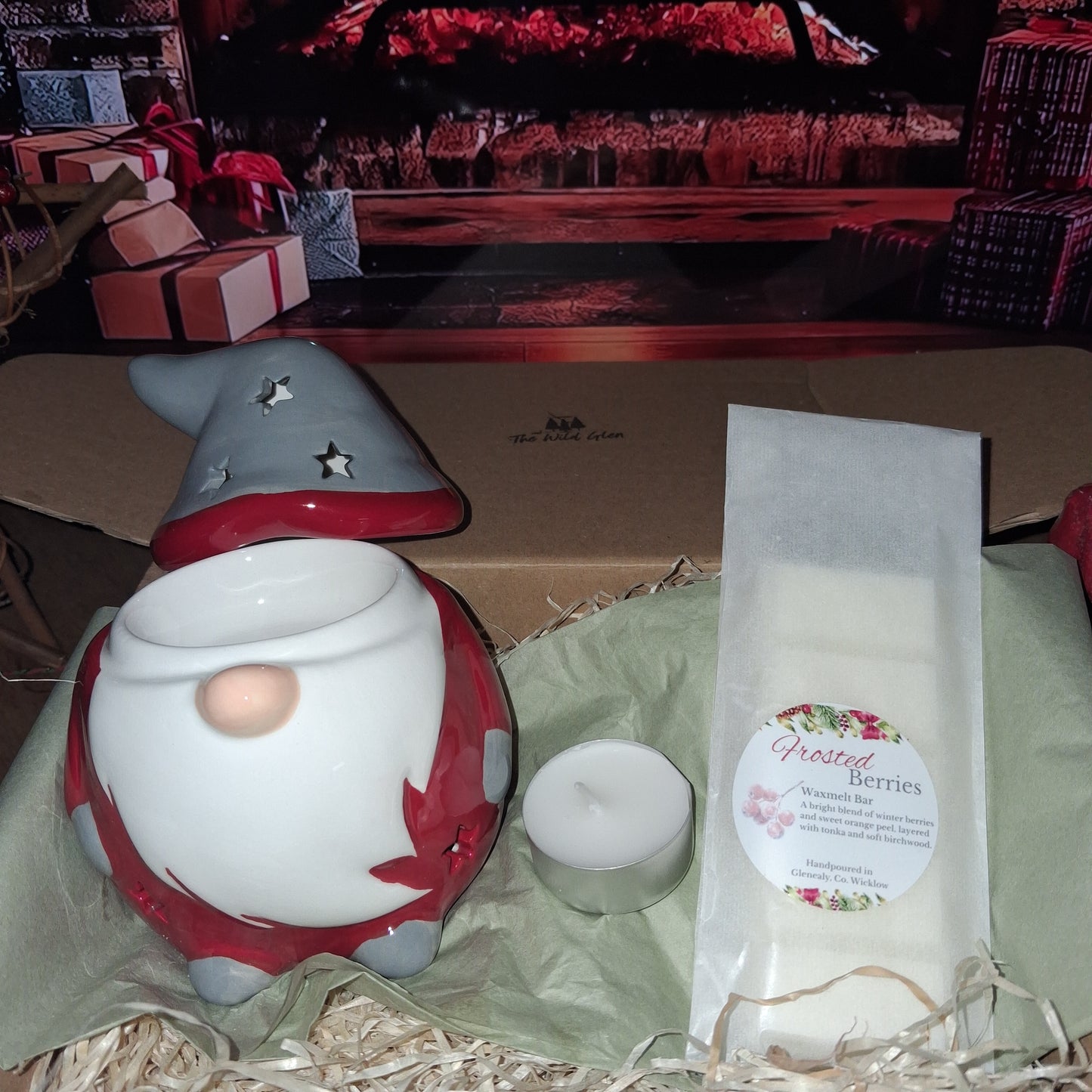 Red and Grey Christmas Gonk Oil Burner & Festive Wax Melt Bar