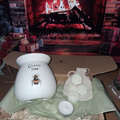 Queen Bee Wax Warmer & Melts giftset