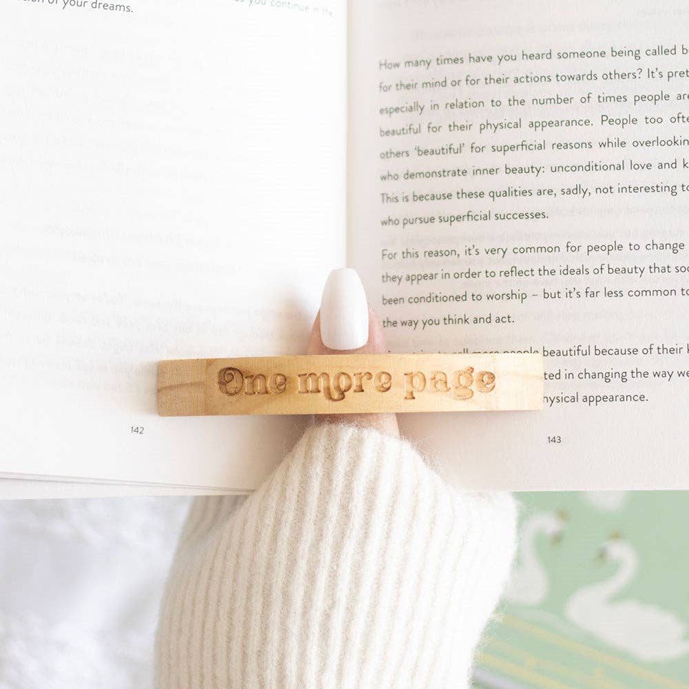 Cosy Bookworm Gift Set
